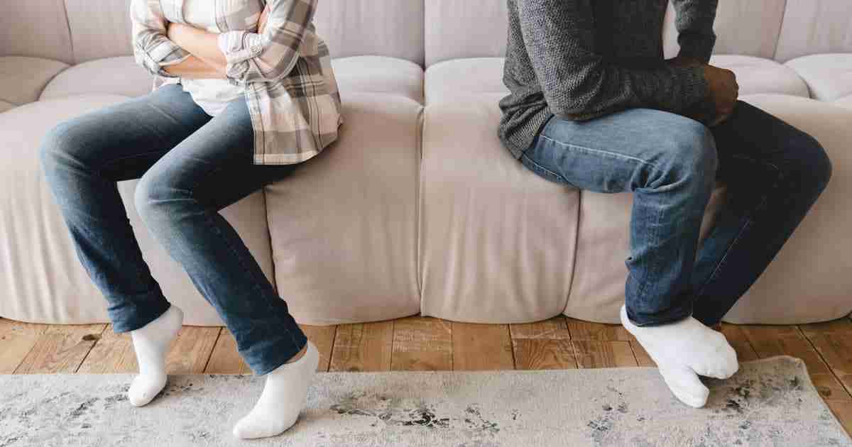 couple divorce arguing marriage problems